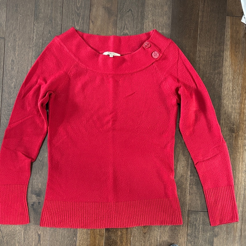 RW&Co Women's Cherry Red Button-Detail Sweater